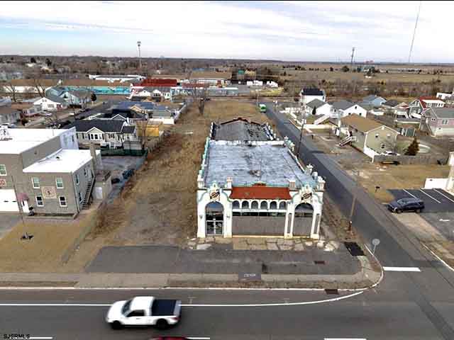 7006  Black Horse Pike - , PLEASANTVILLE