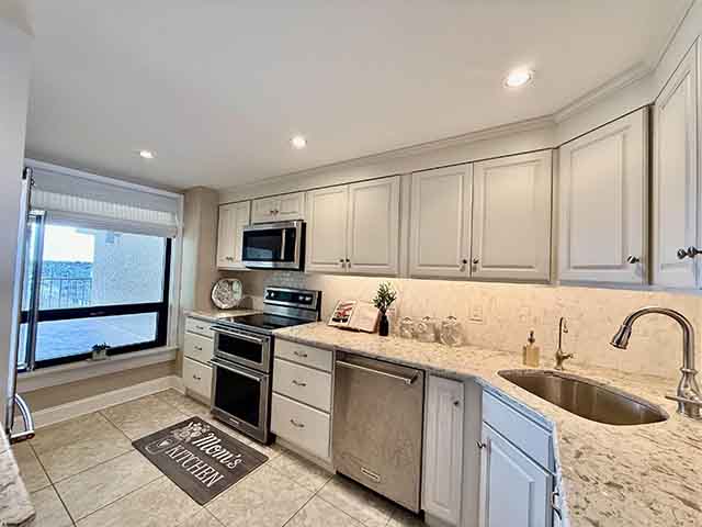 336  Bay Ave - , OCEAN CITY
