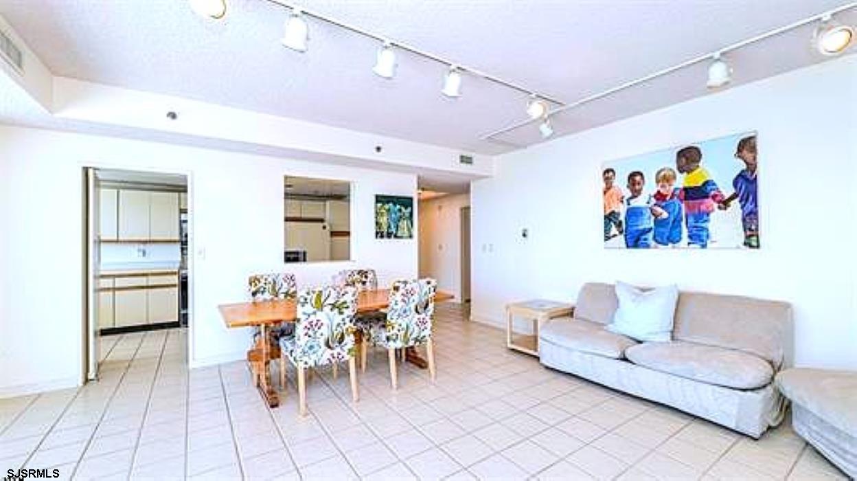 3101  BOARDWALK 3304-2 - , ATLANTIC CITY