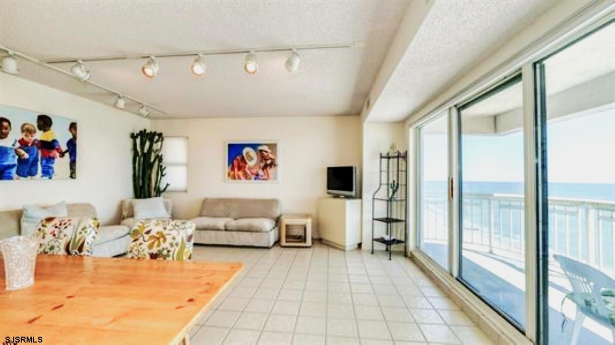 3101  BOARDWALK 3304-2 - , ATLANTIC CITY