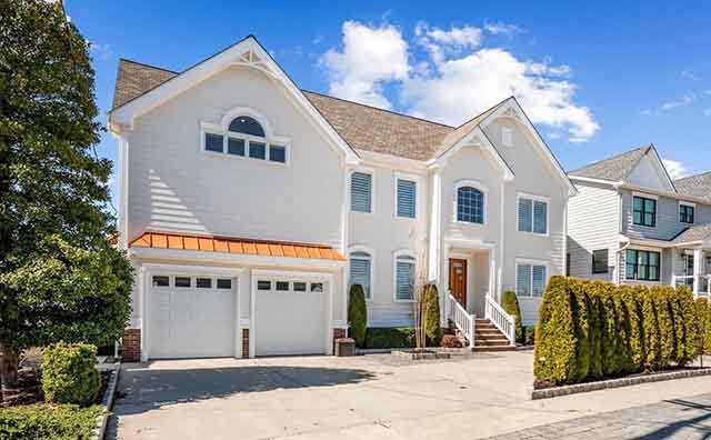 724 W Shore - , BRIGANTINE