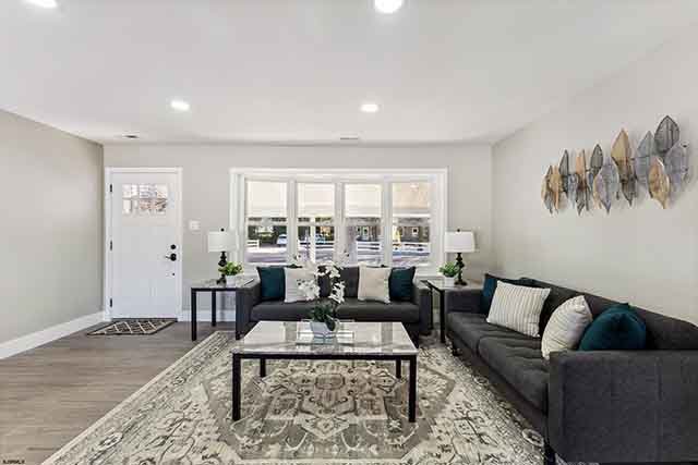 2021  Oak - , NORTHFIELD