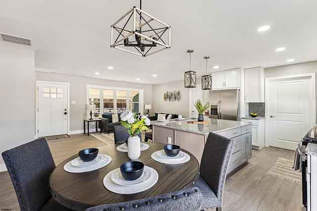 2021  Oak - , NORTHFIELD
