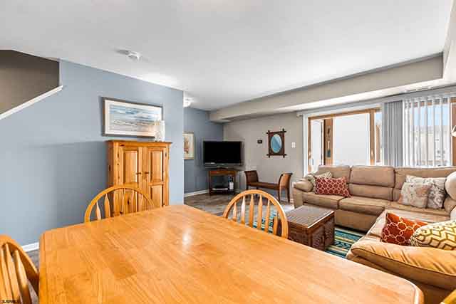 323  44th St S - , BRIGANTINE