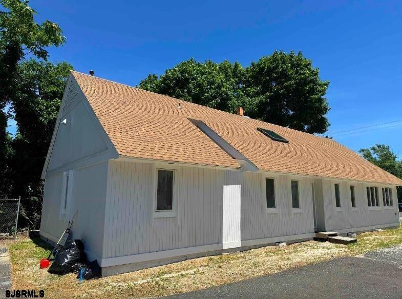821 N Main St - , PLEASANTVILLE
