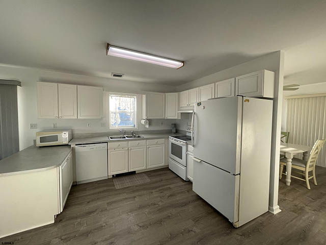 557  Launch - , SOMERS POINT