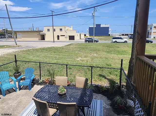 115  Seaside Ave - , ATLANTIC CITY