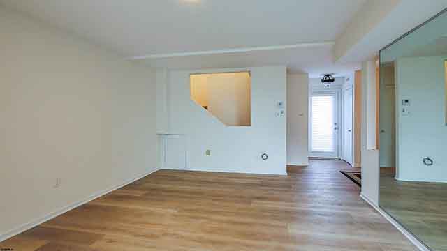 4 N 26th - , LONGPORT