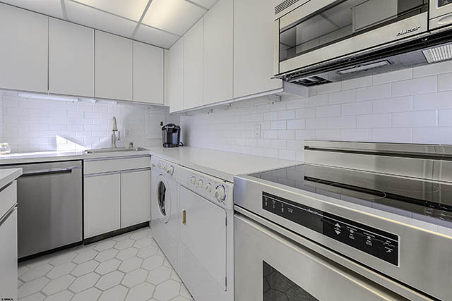 111 S 16th - , LONGPORT