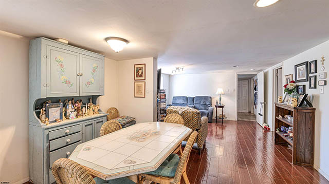 732  Wesley - , OCEAN CITY