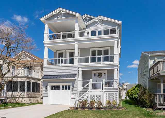 115  4th St S - , BRIGANTINE