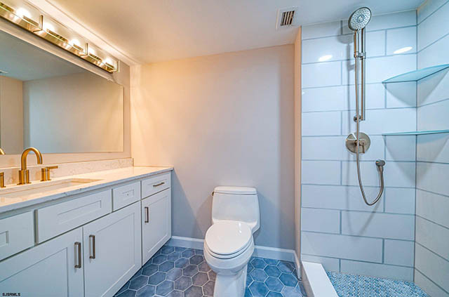500  Bay - , OCEAN CITY