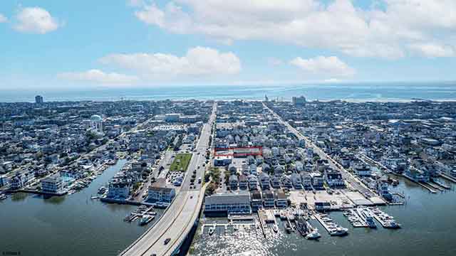 900-908  Bay - , PLEASANTVILLE