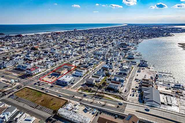 900-908  Bay - , PLEASANTVILLE