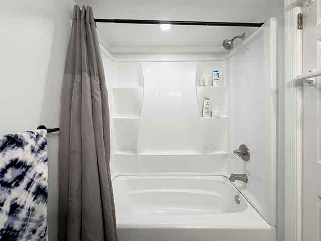 3  Beacon - , BRIGANTINE