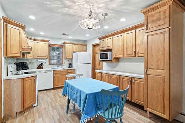 2038  Cedarbridge Rd - , NORTHFIELD