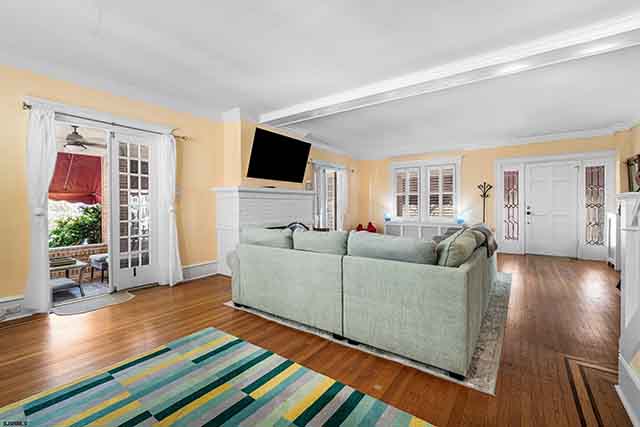 6511  Atlantic - , VENTNOR CITY