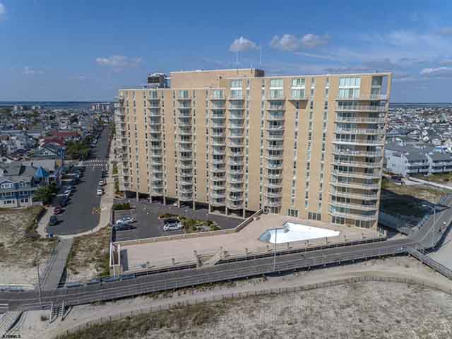 322  Boardwalk - , OCEAN CITY