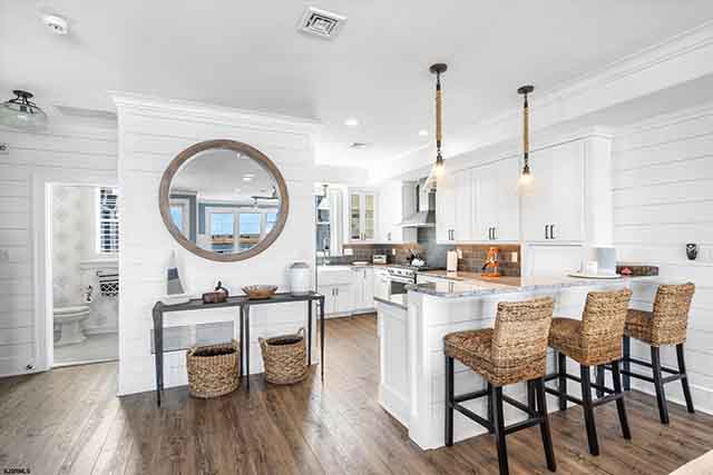 65  Walton - , OCEAN CITY