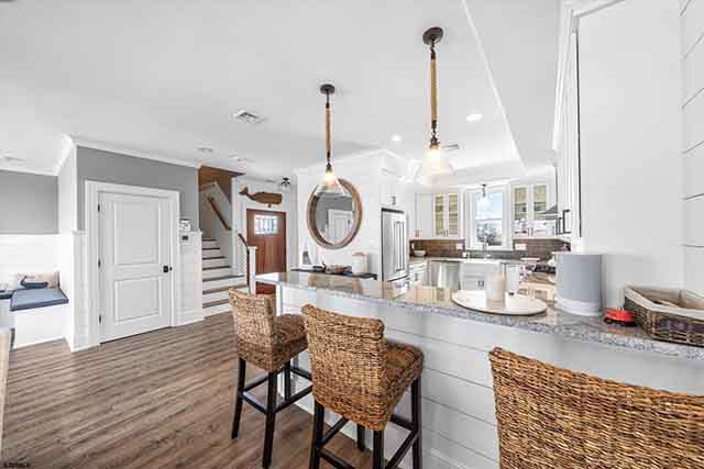 65  Walton - , OCEAN CITY