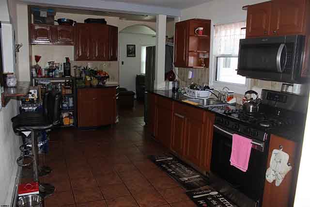618  Jackson - , NORTHFIELD