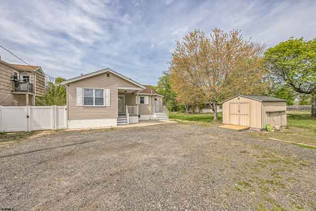 1146 E Wheat Rd - , VINELAND
