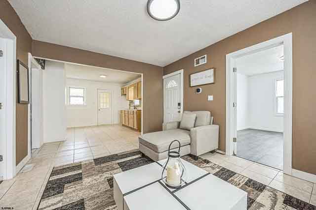 1146 E Wheat Rd - , VINELAND