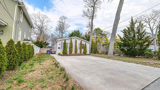 811  1st - , NORTHFIELD