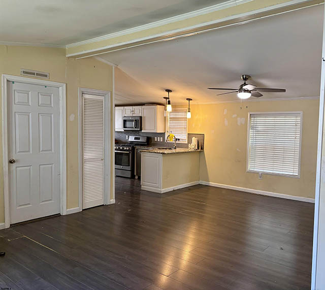 811  1st - , NORTHFIELD