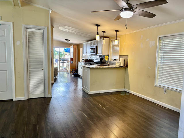 811  1st - , NORTHFIELD