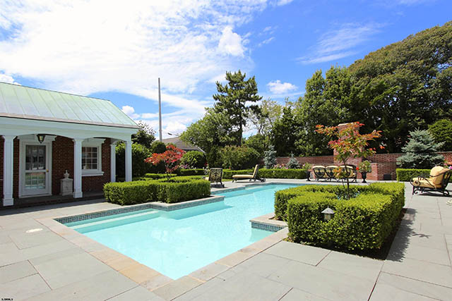 5801  Atlantic - , VENTNOR CITY