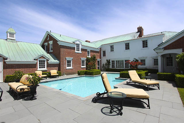 5801  Atlantic - , VENTNOR CITY