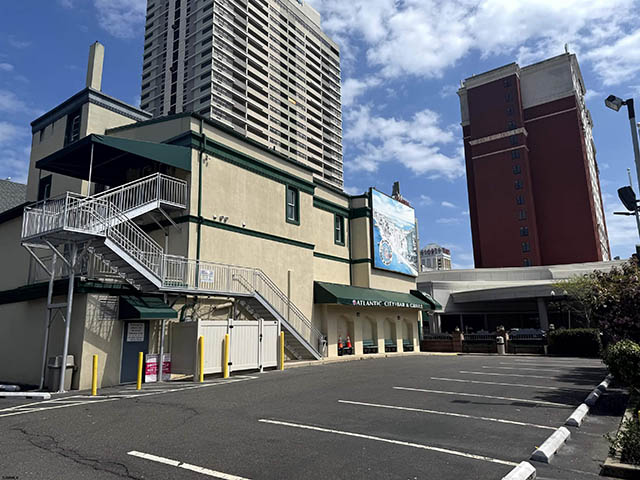 1217  Pacific Avenue - , ATLANTIC CITY