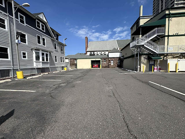 1217  Pacific Avenue - , ATLANTIC CITY