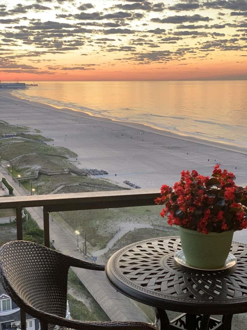 4800  Boardwalk - , VENTNOR CITY