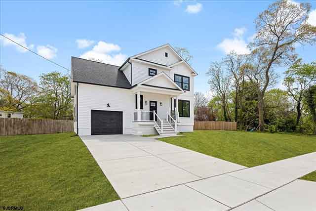 607  Lake - , NORTHFIELD
