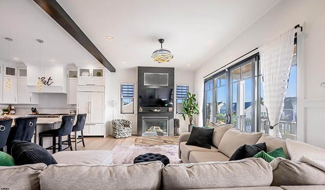 406 N Essex Ave - , MARGATE CITY