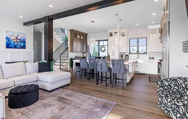 406 N Essex Ave - , MARGATE CITY