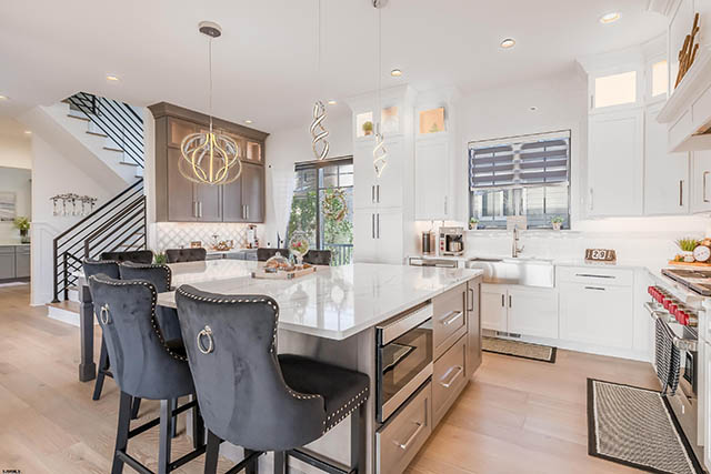 406 N Essex Ave - , MARGATE CITY