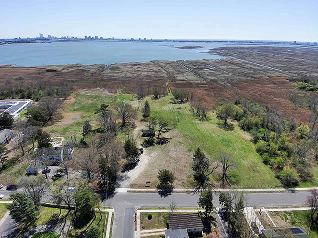 1122  Clematis - , PLEASANTVILLE