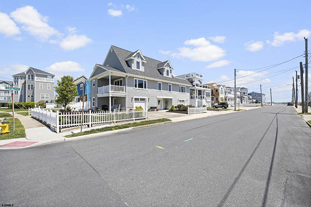 1200  Beach Ave E - , BRIGANTINE