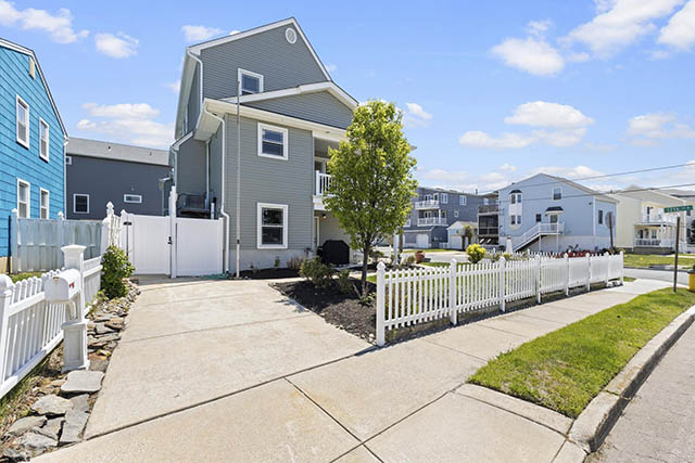 1200  Beach Ave E - , BRIGANTINE