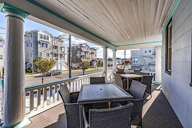 724  Ocean - , OCEAN CITY