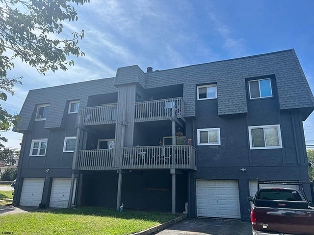 24 W Leeds Ave - , PLEASANTVILLE