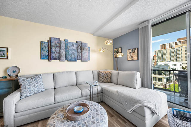 4800  Boardwalk - , VENTNOR CITY