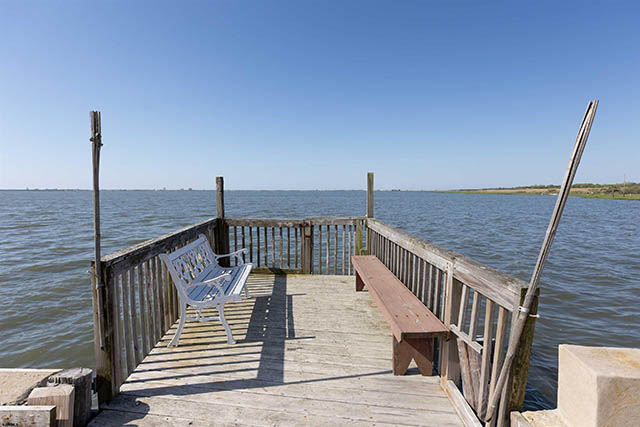 333  Oakland - , PLEASANTVILLE