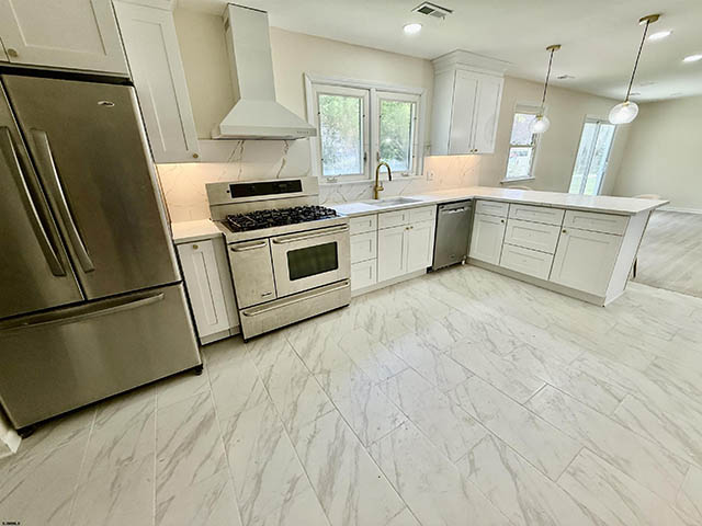 25  Wilson - , NORTHFIELD