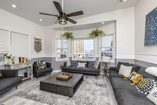 4825  Atlantic - , VENTNOR CITY