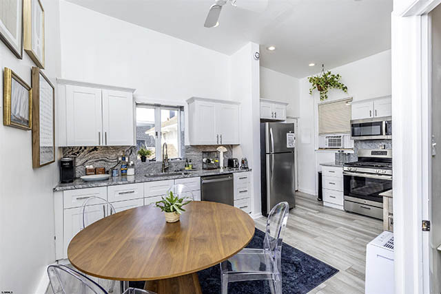 4825  Atlantic - , VENTNOR CITY