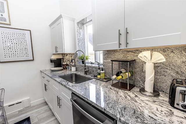 4825  Atlantic - , VENTNOR CITY